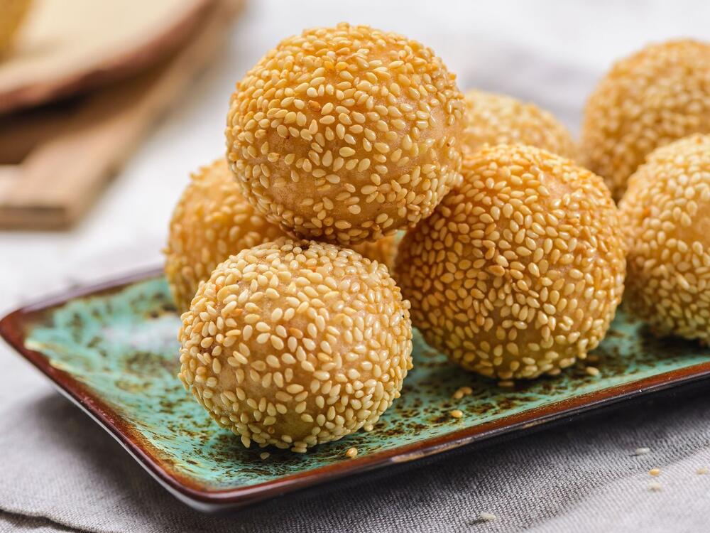 Sesame balls